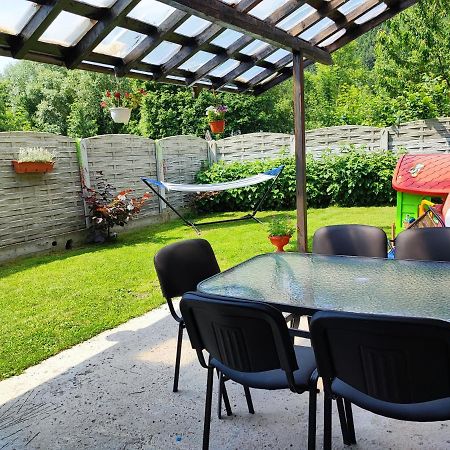 Casa De Vacanta Estera Rucar Hotel Екстериор снимка