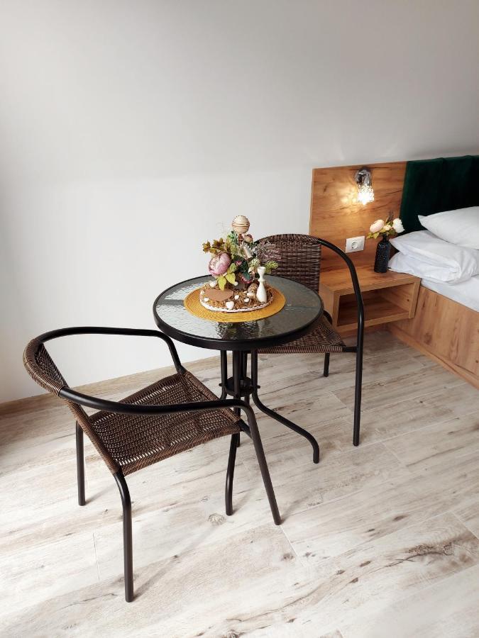 Casa De Vacanta Estera Rucar Hotel Екстериор снимка