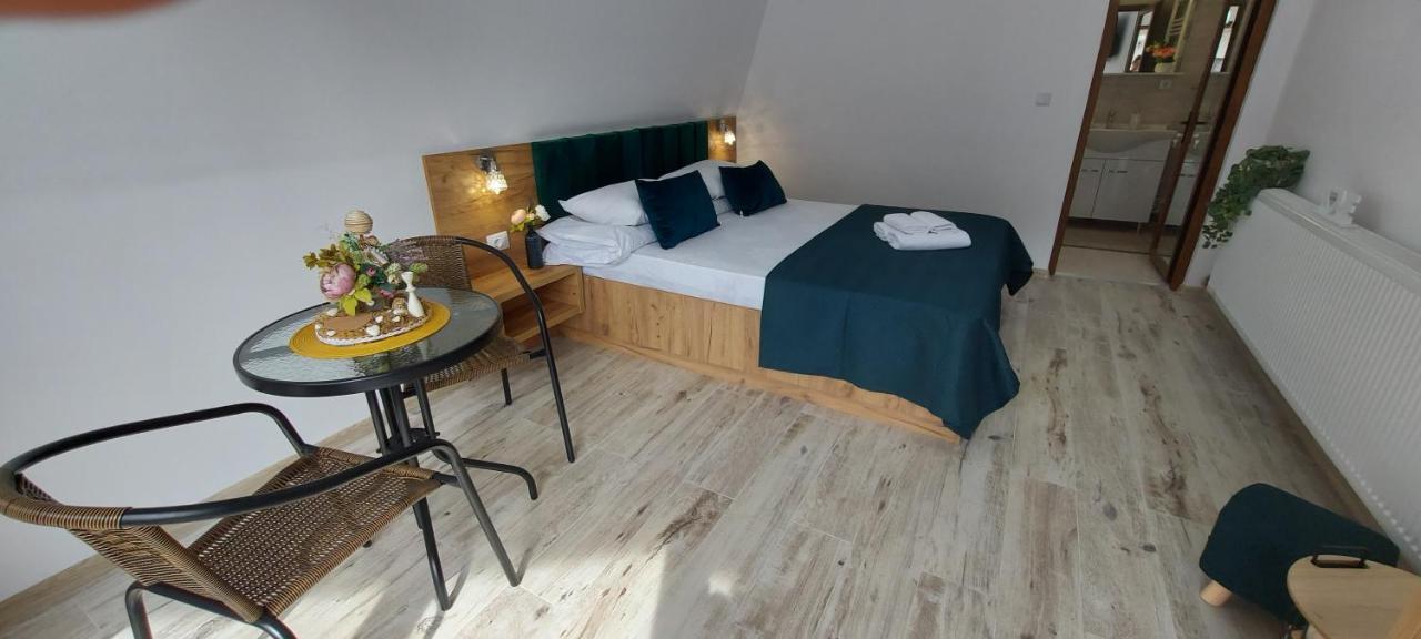 Casa De Vacanta Estera Rucar Hotel Екстериор снимка