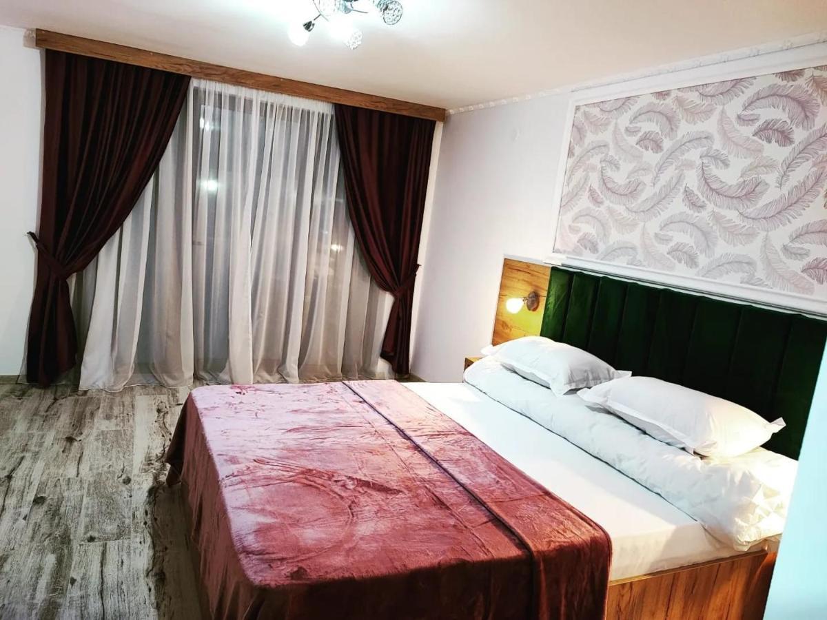 Casa De Vacanta Estera Rucar Hotel Екстериор снимка
