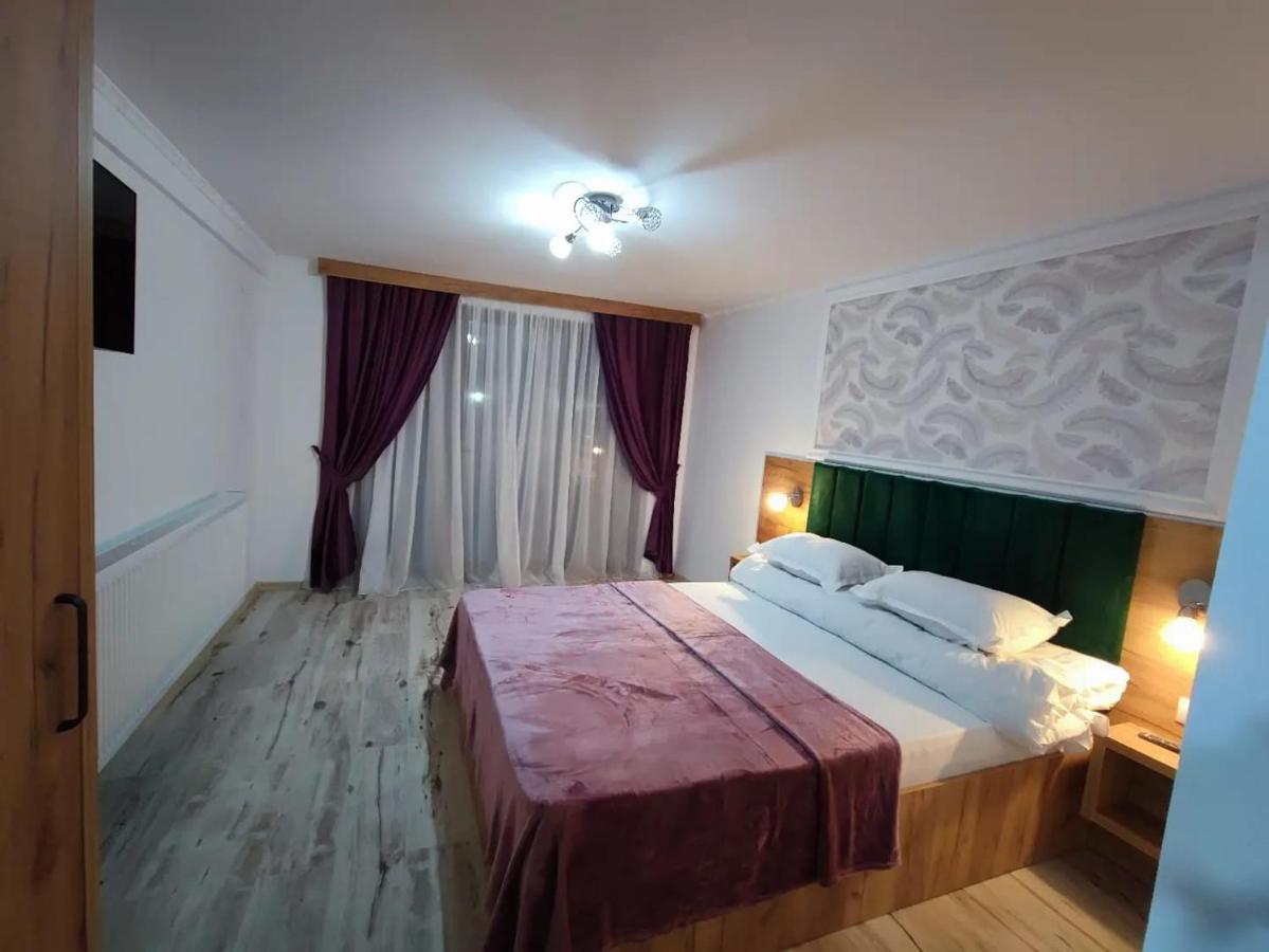 Casa De Vacanta Estera Rucar Hotel Екстериор снимка